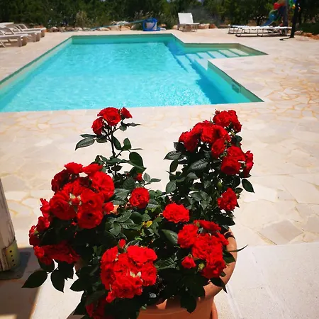 Holiday home Trullo Serena E Primavera, Con Uso Di Piscina *