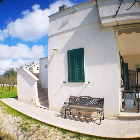 Trullo Serena E Primavera, Con Uso Di Piscina