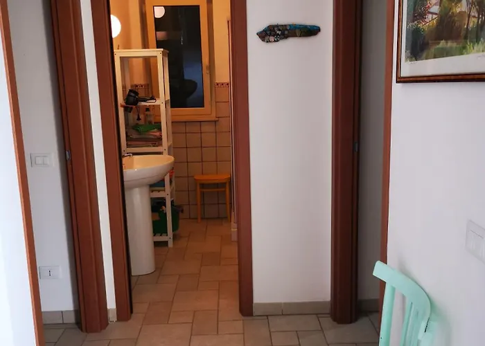 Primavera, Con Uso Di Piscina Villa